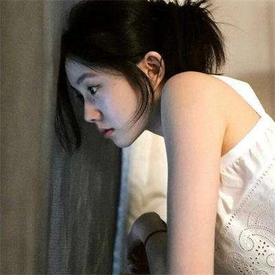 花圃里的蝴蝶